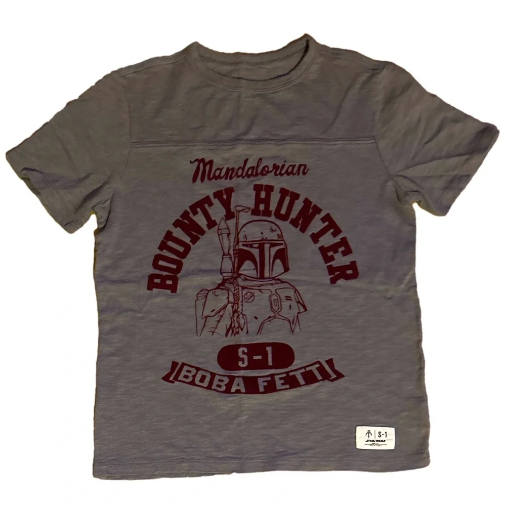 Gap Star Wars Mandolorian Bounty Hunter Kids T-Shirt M